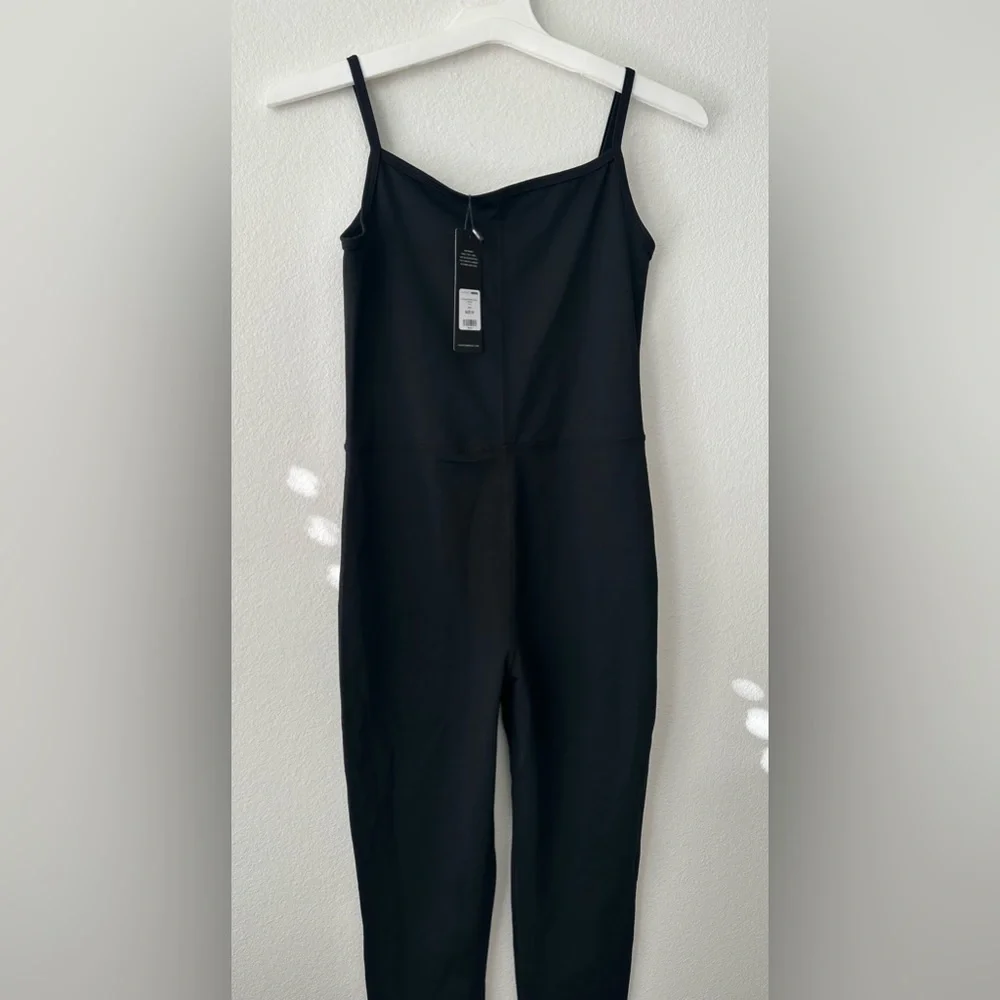 Fashion Nova All About Wellness Active Sport Jumpsuit Black Size: M (NWT) - Picture 8 of 9